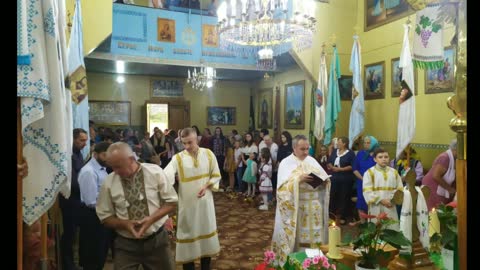 Умовляння приходити до Церкви!