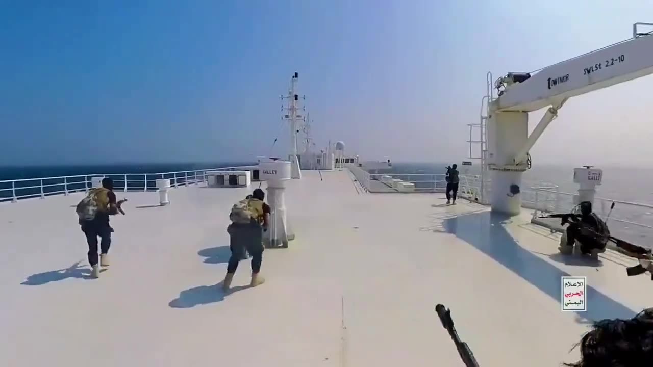 "Exclusive Footage: Actual Scenes of Houthi Rebels Seizing Control of 'Israel-linked' Cargo Ship"