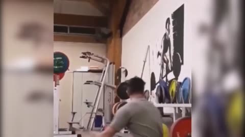 FUNNY GYM FAILS COMPILATION