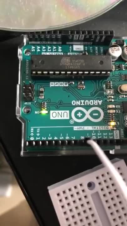 Arduino play despacito