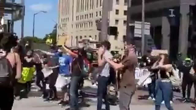 BLM & Antifa Riots 2020 - 2020-05-30-19-04-52-Columbus-SWAT-called-in.mp4