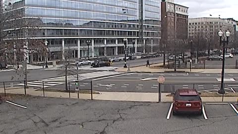 1901LOTS00Lot11SenateParking_2021-01-06_11h35min09s583ms.mp4