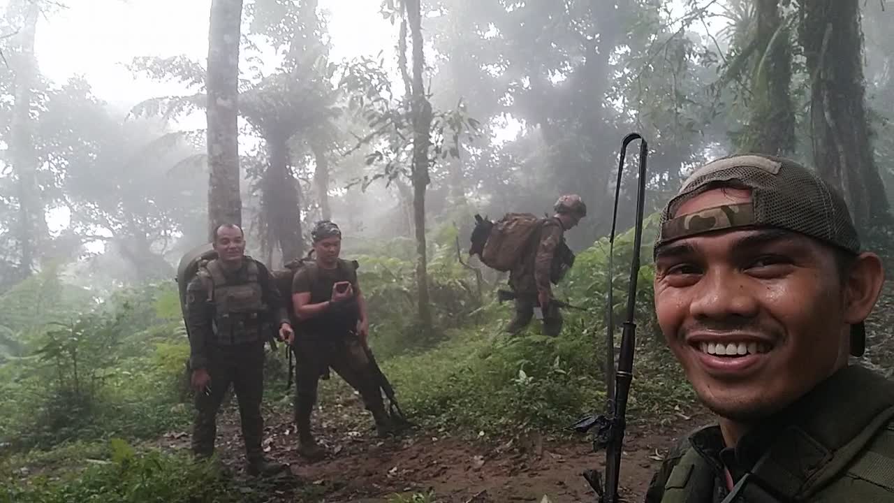 Jolo, Sulu marching