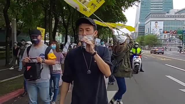 2021.11.20全球反針大遊行 台北台灣 隊長韋恩會後採訪