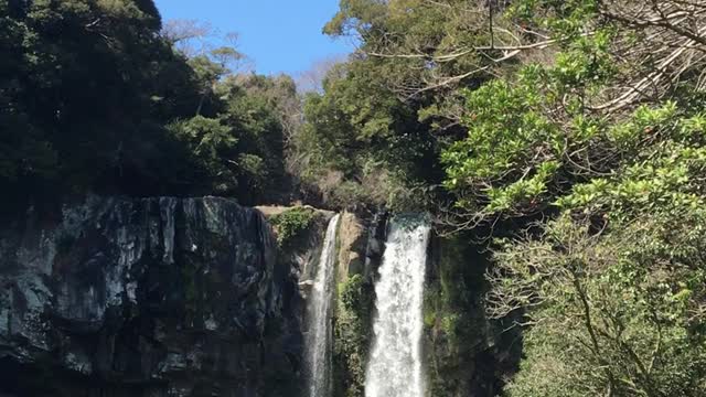 waterfall in jeju