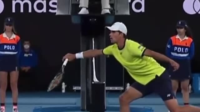 Hewaslike#tennis(viaAustralianOpen)