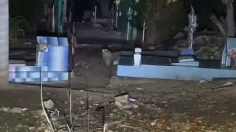 What explorers saw in a cemetary