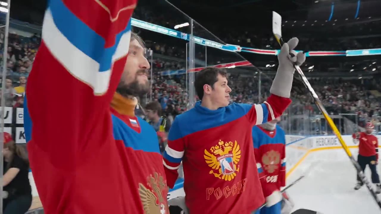 Ovechkin, Malkin & Kuznetsov Prank. Mascots Made in Russia