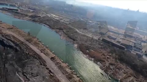 Offensiva allo stabilimento metallurgico di Mariupo