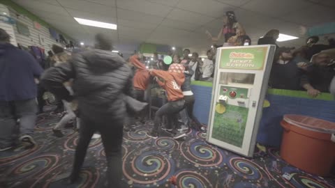 Crazy Fight Breaks Out @ Skateville Burnsville, MN