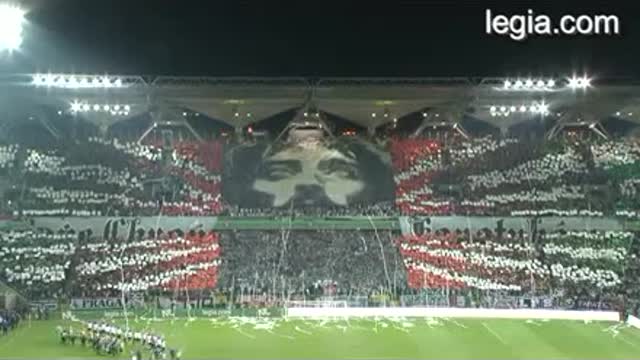 🇵🇱POLONIA : TIFOSI onorano Gesù Cristo, prima di una partita di calcio...da brividi! 🙏