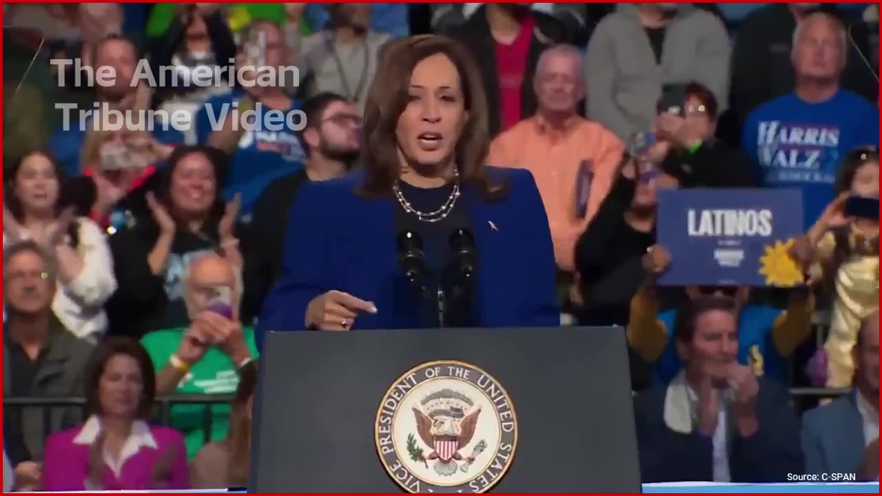 Kamala Left in “Panic” Over Teleprompter Issue During Speech [WATCH]