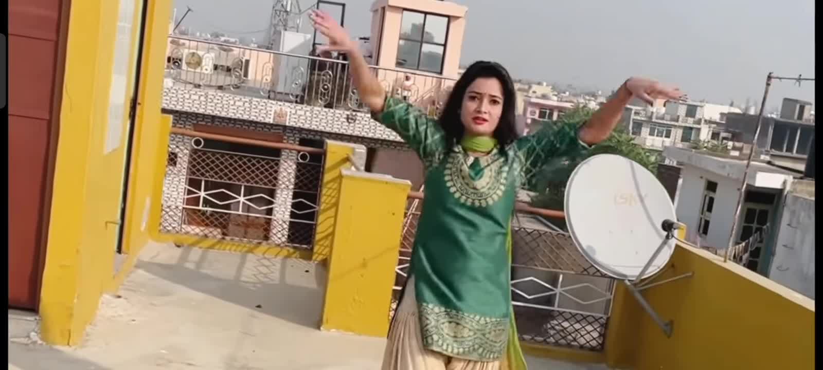 Gujjar ka kharcha/ Haryanvi song dance cover by/ neelu maurya