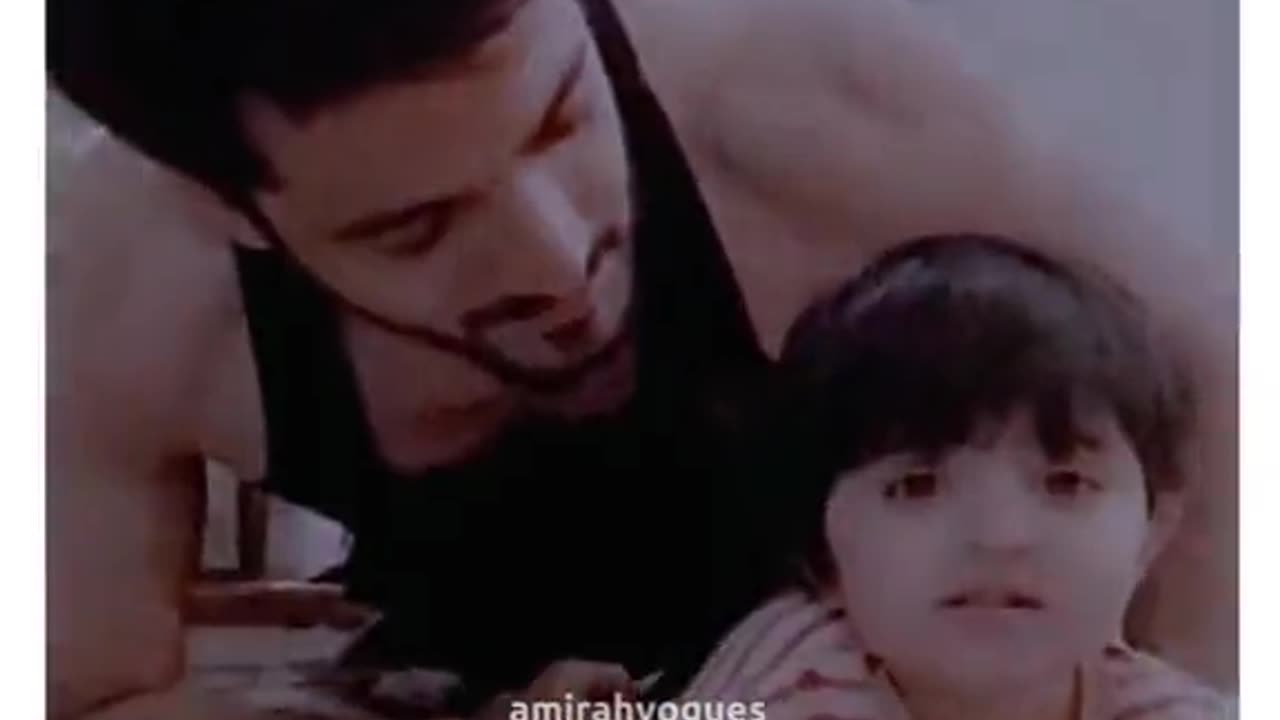 Wahaj ali and daughter Almira | wahaj ali with cute daughter | wahaj ali pics