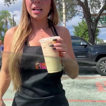 Anybody wants cream im their coffee.