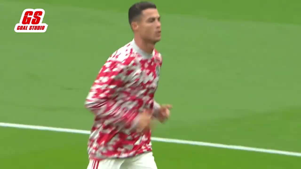 Cristiano Ronaldo WARM UP Before Debut for MU || manchester united vs newcastle