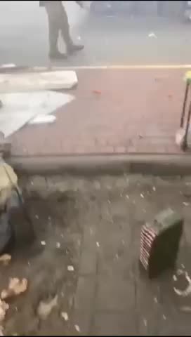 3/3 TẠI IRPIN, ĐƠN VỊ VDV CỦA NGA BỊ TIÊU DIỆT. BMDS BỐC CHÁY