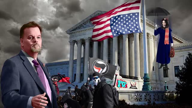 Lee Stranahan Challenges the Disinformation Nation as the Supreme Court Comes Under Attack