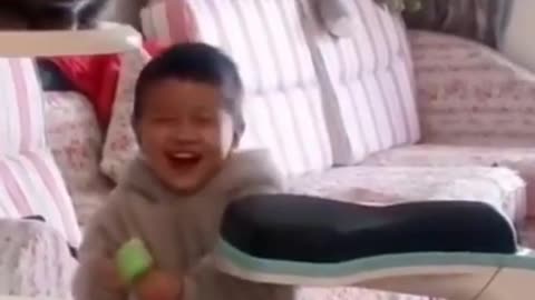 most laughing video