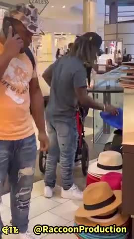 GUY GOES AROUND IN PUBLIC TROLLING PEOPLE ABOUT HIS RECENT BOUT WITH MONKEYPOX 🤣🤣🤣