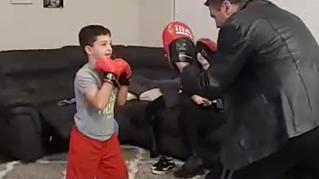 Teaching young kid how to box 2020