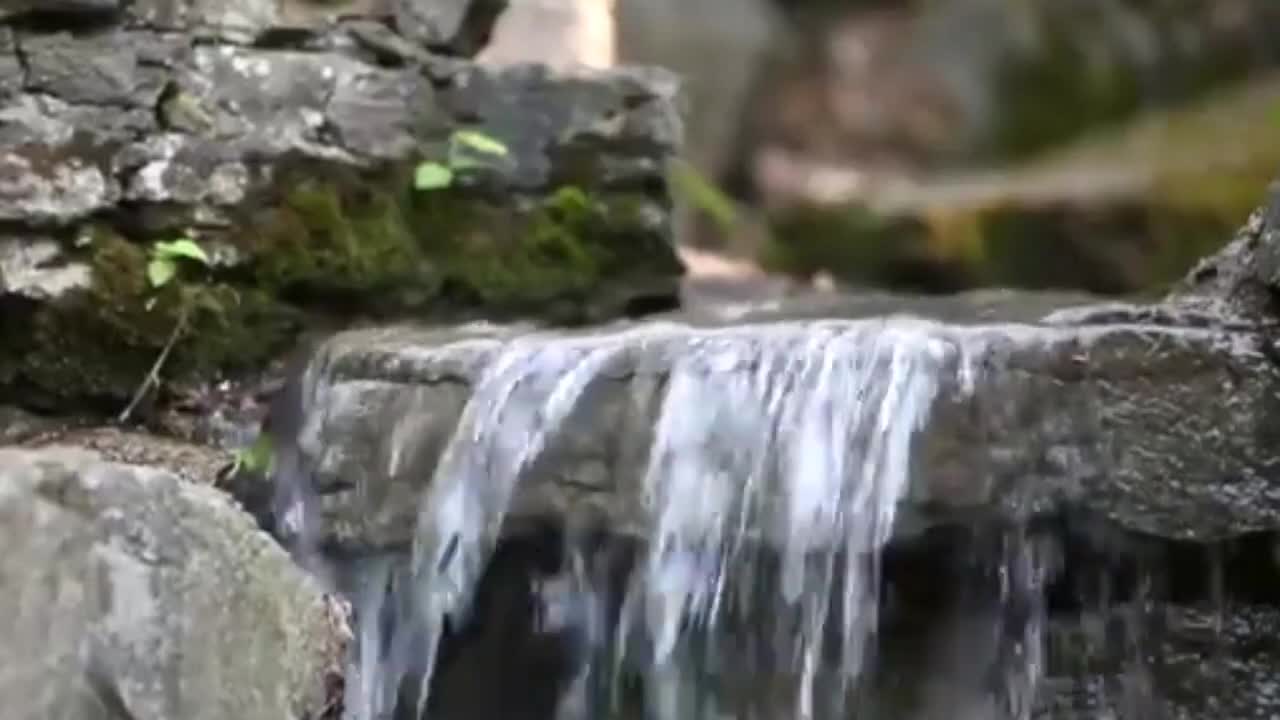 Musica relaxante ,de piano e cachoeira, para dormir rapidamente