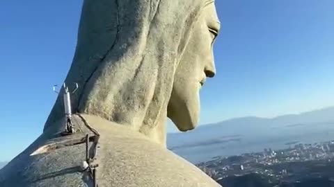 The statue of liberty
