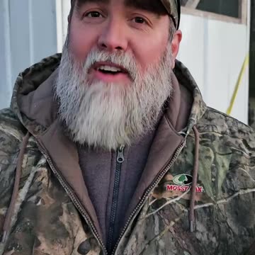 Moving 40 HENS In a Mobile EGG TRACTOR!!