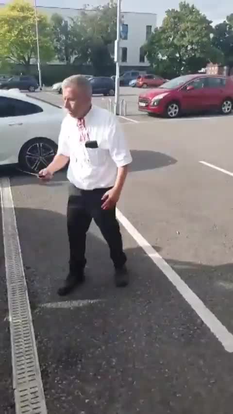 Paedophile hunters confront a person of interest - Watch What Happens