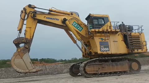 Excavator komatsu