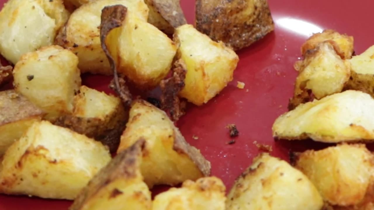 Crispy Air Fryer Potatoes