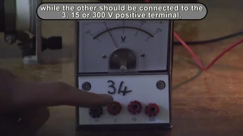 How to measure voltage using an analogue voltmeter