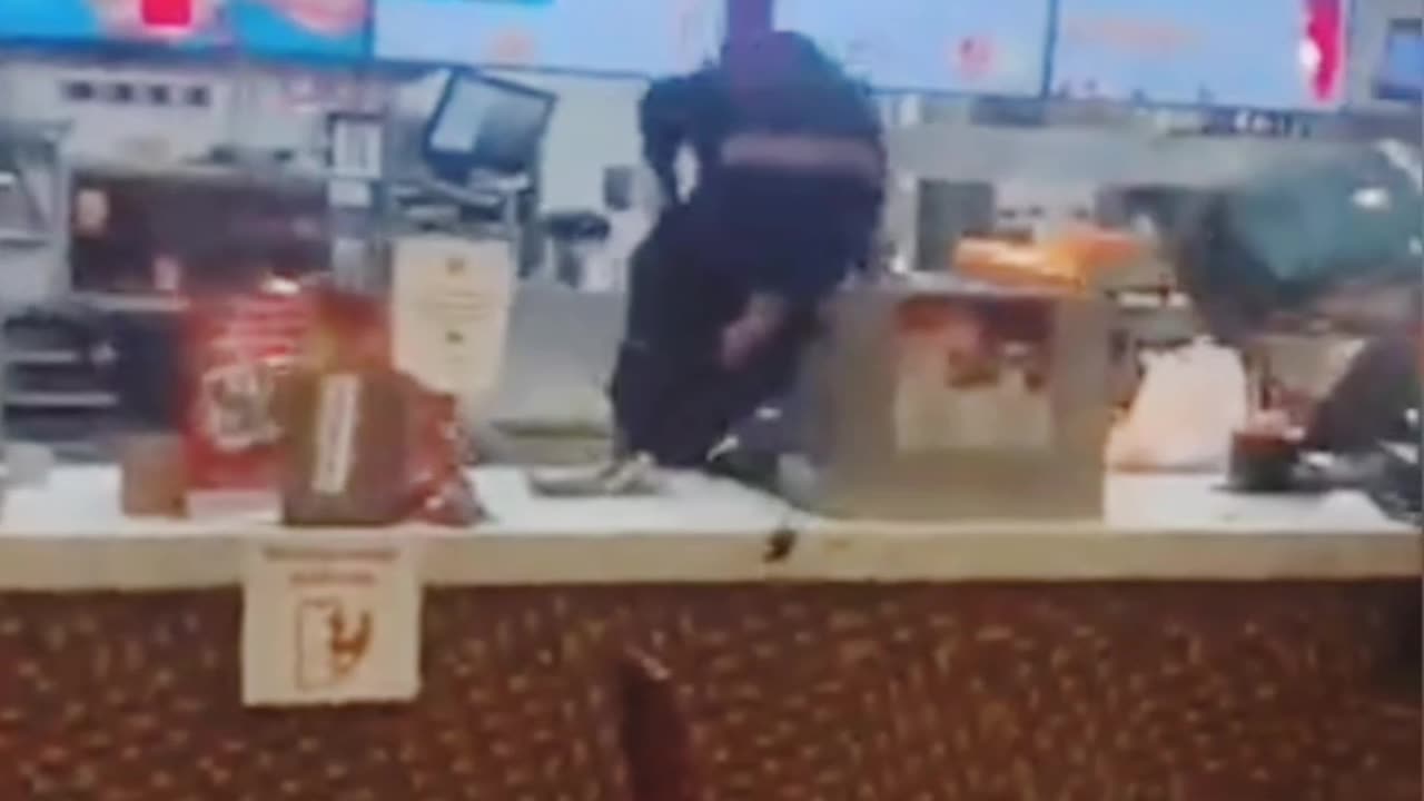 Just another day at Popeyes