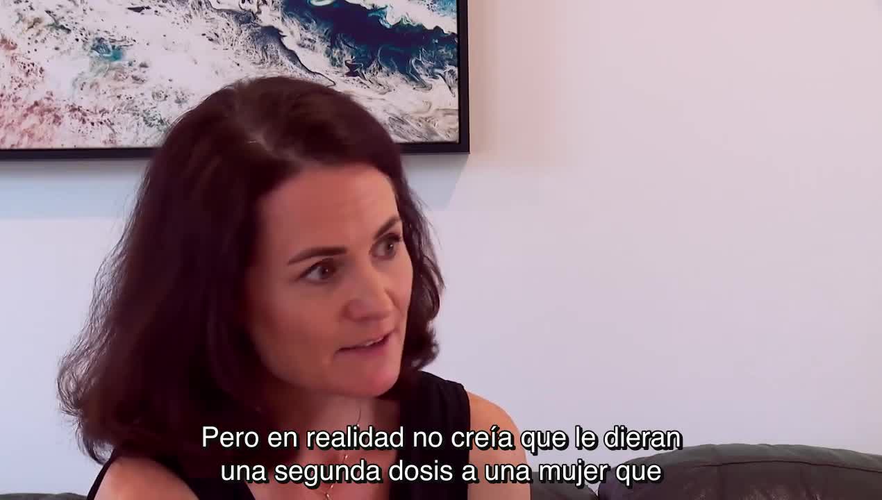 personas sufriendo problemas por causa de falsas vacunas covid - Our Voices Matter documental