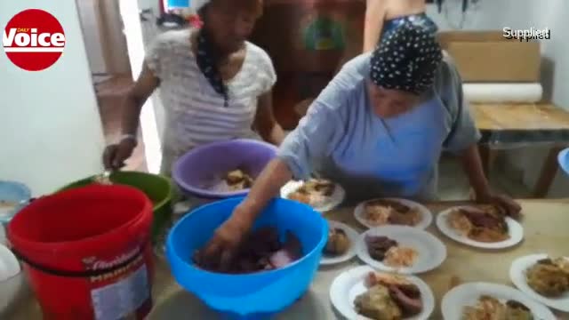 Ouma spoils homeless with Christmas lunch