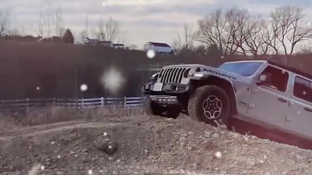 JEEP FOR JUMPS！