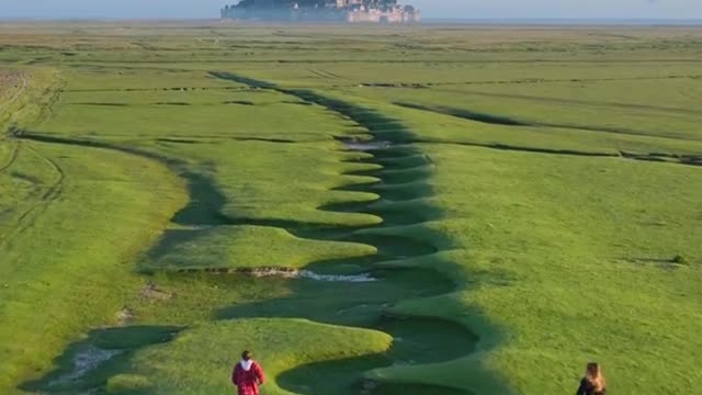 How long does it take to get to the castle
