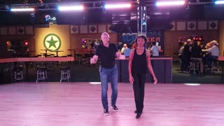 West Coast Swing @ Electric Cowboy with Wes Neese 20220417 192818