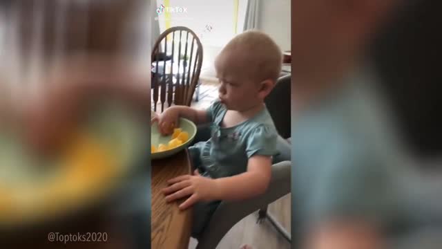 A funny video for baby 🍼😂🤣