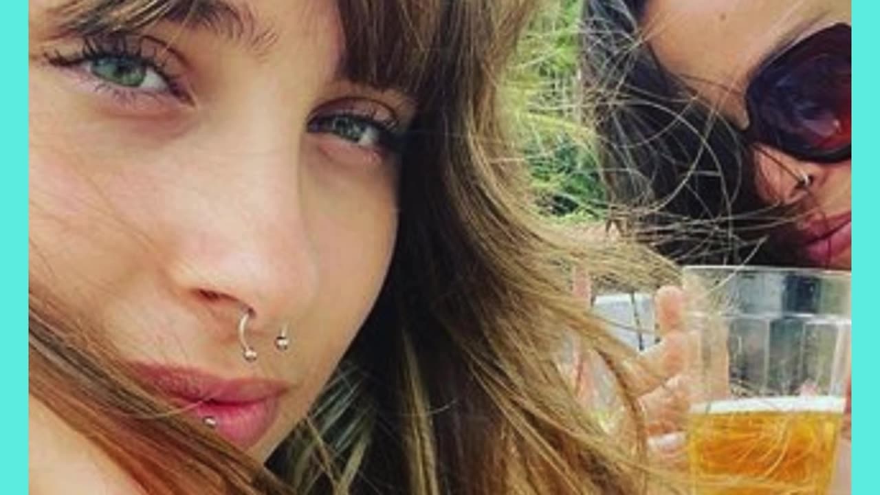 Gisele Frade, ex-chiquitita e ex-'Malhação', comemora 18 anos da filha.