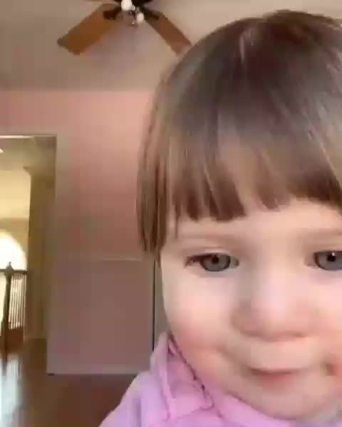 Children learn everything we do 😍😁