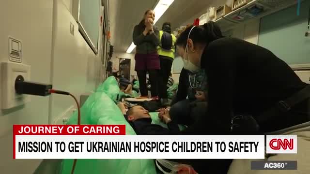 ‘Jesus ... this is just awful’: See haunting report about children fleeing Ukraine