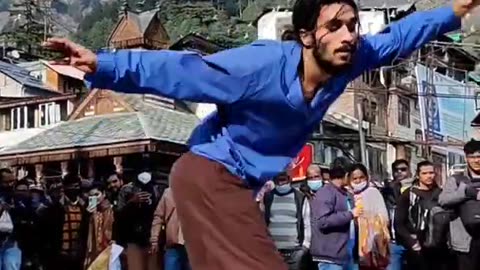Varun street dancer