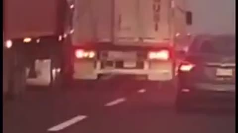 Trucker Won’t Let Anyone Pass