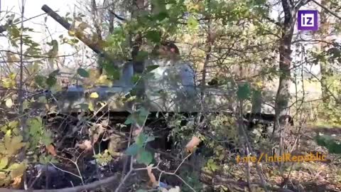 Russian 2S9 “Nona” 120MM self-propelled mortars fires away at Ukrainian soldiers