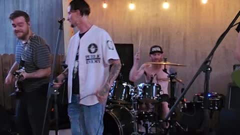 Layne's Calling "Bleed"