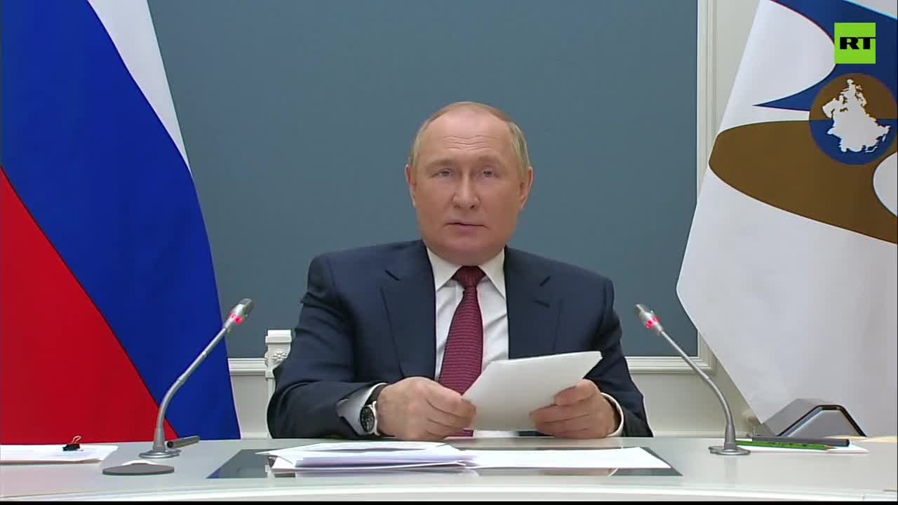 Putin: No world policeman can stop freedom-loving nations.