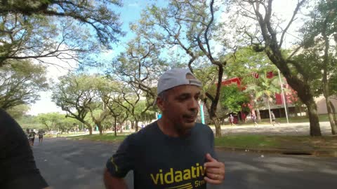 Maratona Internacional de São Paulo 2022, o tempo planejado era 3:30h mas fechei em 4:10h