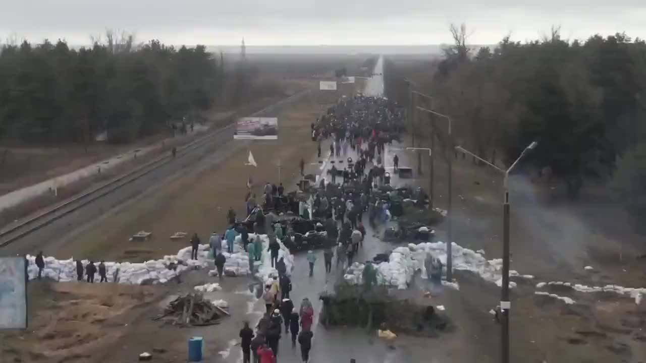 Enerhodar civilians in Zaporizhya barricaded the main access road to the city.