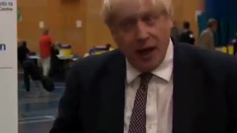 The big RINO (Boris Johnson) admits: The vaccine is useless